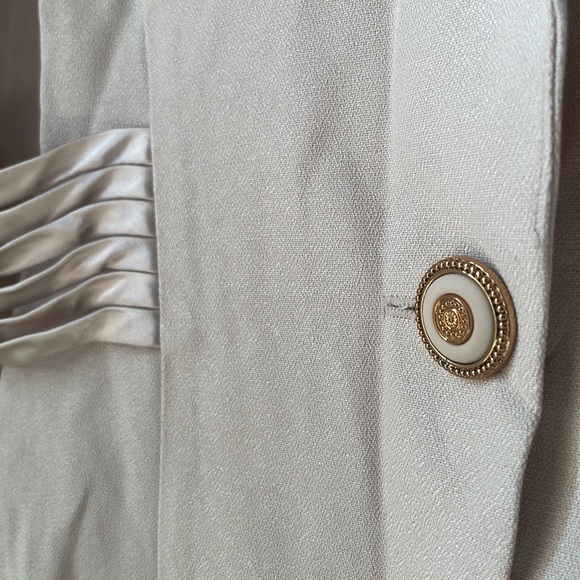 Vintage Dawn Joy Fashions cream fancy button front blazer jacket - Picture 6 of 6